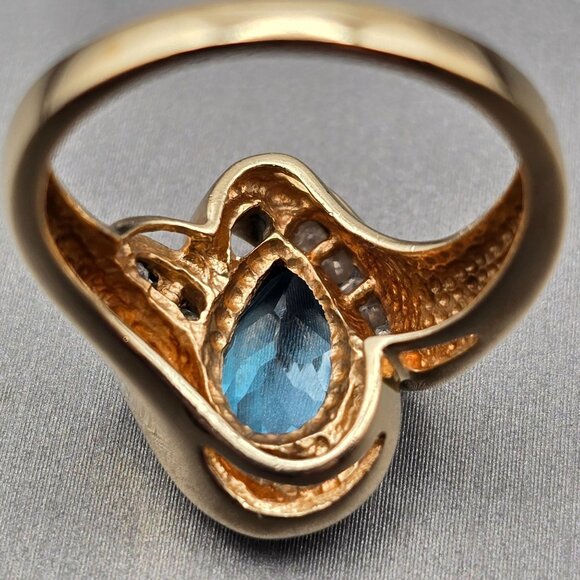 10K Yellow Gold Pear-Cut Sky-Blue Topaz & Diamond Accents Ring Size 7 4.66g - Picture 7 of 16